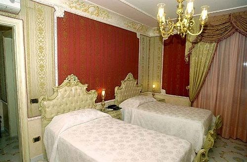 Grand Hotel La Sonrisa  | Sant'Antonio Abate | Napoli | Italia 9