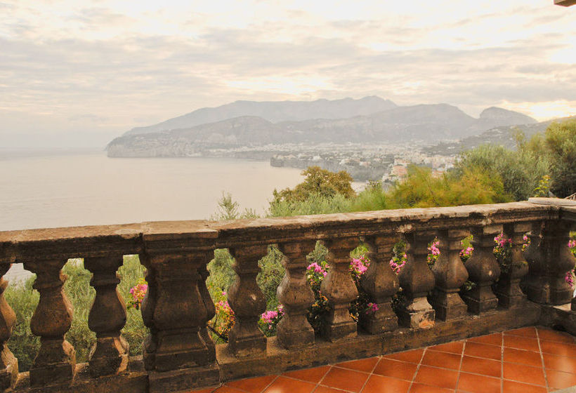 Hotel La Badia Napoles