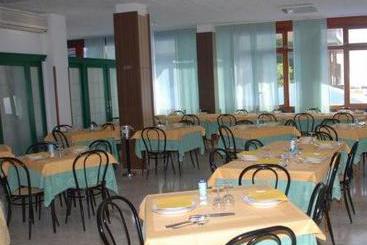 Hotel Rivazzurra  | Pesaro | Pesaro e Urbino | Italia 4