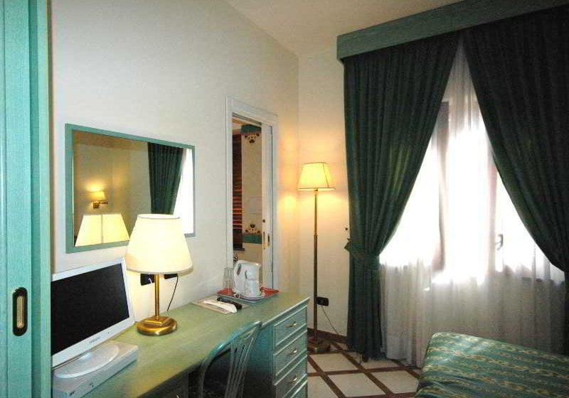 Villaggio Verde Sorrento  | Sorrento | Napoli | Italia 4