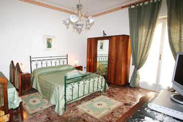 Bed & Breakfast Villa Pollio  | Meta | Naples | Italie 4