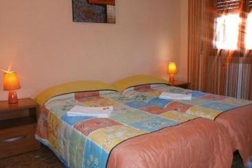 Ostello Airport Pisa Rooms Sleep Easy  | Pisa | Pisa | Italia 3