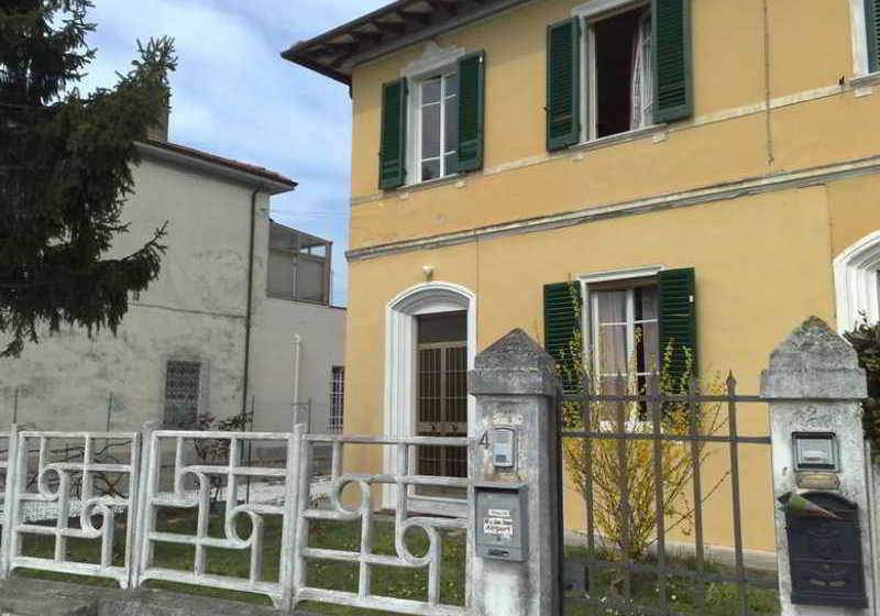 Bed and Breakfast A Casa Doina Airport  | Pisa | Pisa | Italia 3