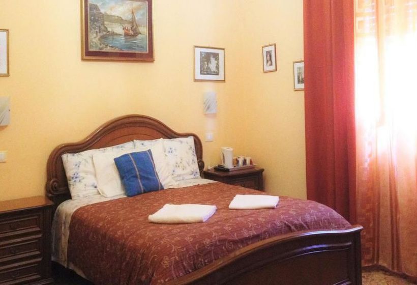 Bed and Breakfast A Casa Doina Airport 2  | Pisa | Pisa | Italia 17