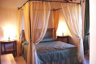 Agriturismo La Lodola  | Asciano | Siena | Italy 3