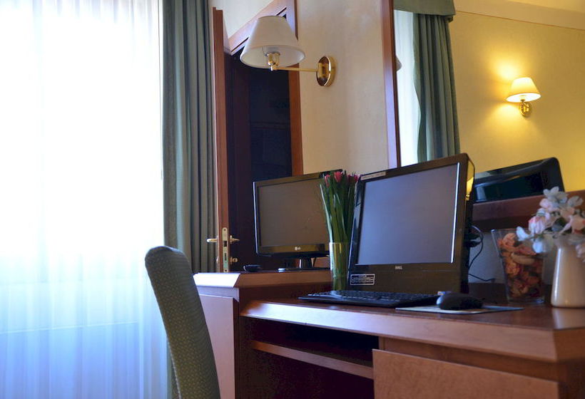 Archi Rossi Hostel  | Florence | Florence | Italy 11