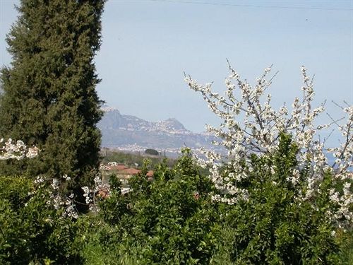 Bed & Breakfast Baglio Delle Rose Giarre