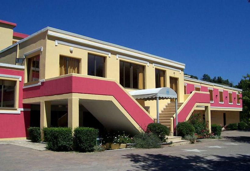 Hotel La Meridiana  | Trasanni di Urbino | Pesaro e Urbino | Italia 8