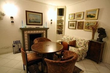 Bed & Breakfast Casa 12  | Napoli | Napoli | Italia 2