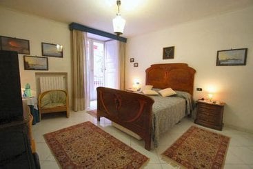 Bed & Breakfast Casa 12  | Napoli | Napoli | Italia 3
