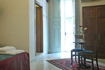 Bed & Breakfast Miseria E Nobiltà  | Napoli | Napoli | Italia 5