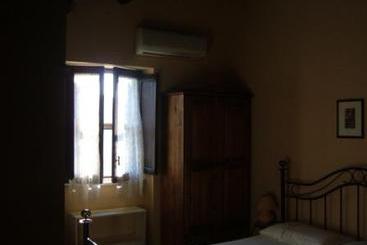 Bed & Breakfast La Finestra Sul Parco  | Cefalu | Palermo | Italia 2