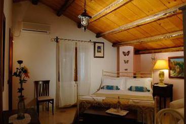 Bed and Breakfast La Casa Sulla Collina D'Oro  | Piazza Armerina | Enna | Italy 2