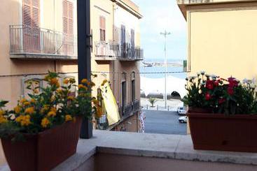 Bed and Breakfast La Terrazza Sul Porto  | Trapani | Trapani | Italia 6