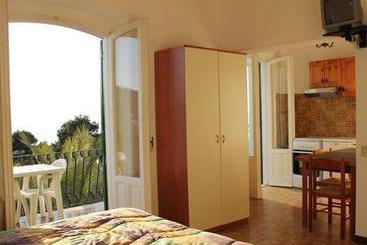 Paco Residence Apartamentos  | Forio d'Ischia | Napoli | Italia 7