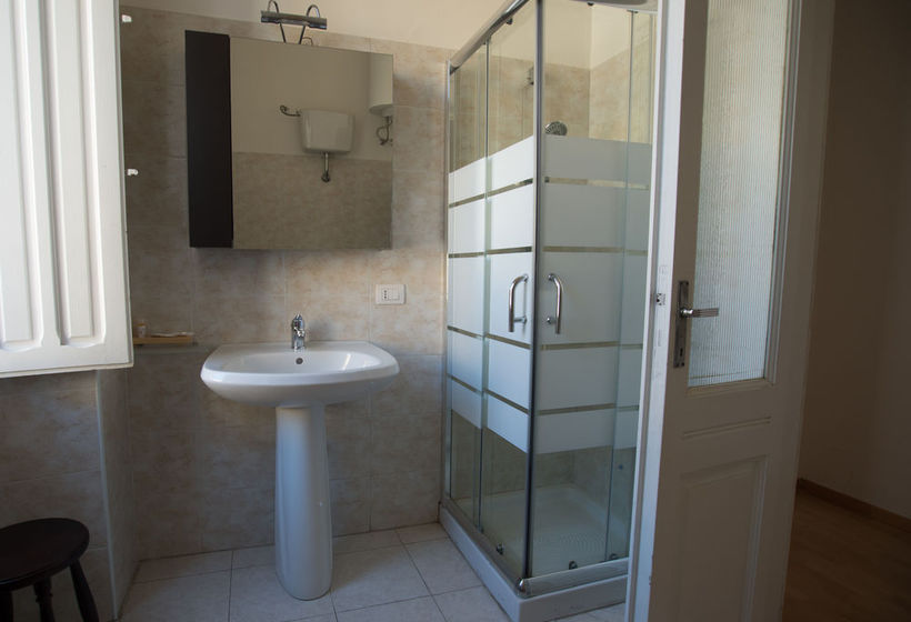 Bed and Breakfast Le Vie Del Centro  | Cagliari | Sardegna | Italia 3