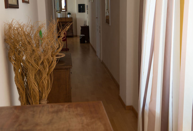 Bed and Breakfast Le Vie Del Centro  | Cagliari | Sardegna | Italia 5
