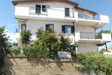 Bed and Breakfast La Merdiana  Montesilvano