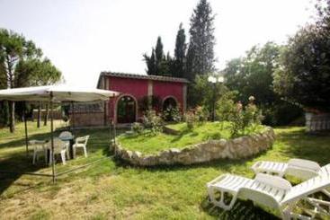 Agriturismo La Grotta Di Montecchino  | Sant'Andrea a Montecchio | Siena | Italia 3