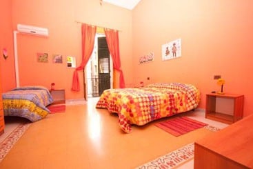 Ostello A Casa Di Amici  | Palermo | Palermo | Italia 1