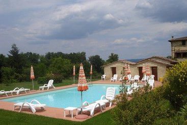 Hotel di Montagna Tana De Lepri  | Colle di val d'Elsa | Siena | Italia 1