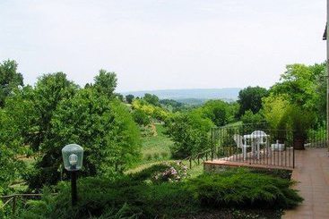 Hotel di Montagna Tana De Lepri  | Colle di val d'Elsa | Siena | Italia 3