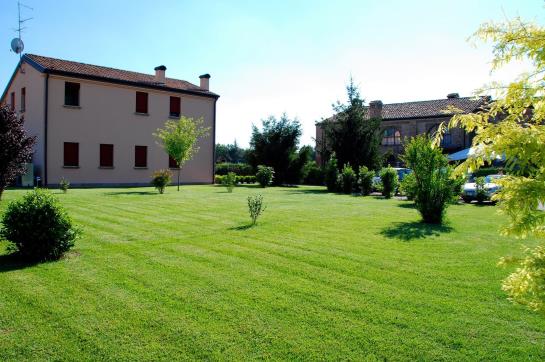 Hotel di Montagna Agriturismo Corte Dei Gioghi  | Ferrara | Ferrara | Italia 9