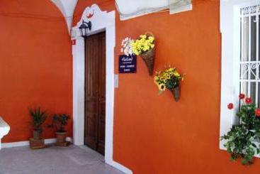 Bed and Breakfast Holland International Rooms  | Catania | Catania | Italia 3