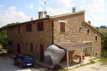 Ca Marco  | Urbino | Pesaro e Urbino | Italia 4