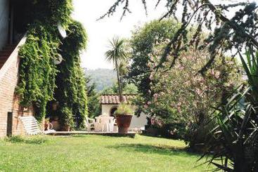 Leonardo S Land Hostel  | San Baronto | Pistoia | Itália 1