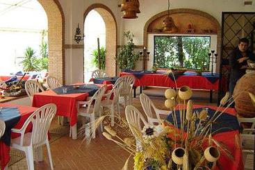 Leonardo S Land Hostel  | San Baronto | Pistoia | Itália 5