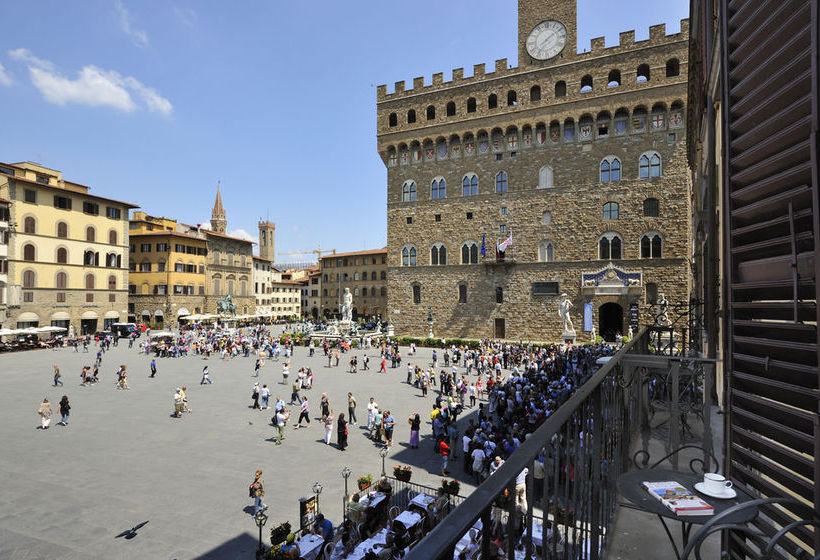 Luxury Apartments Piazza Signoria  | Firenze | Florence | Italia 1