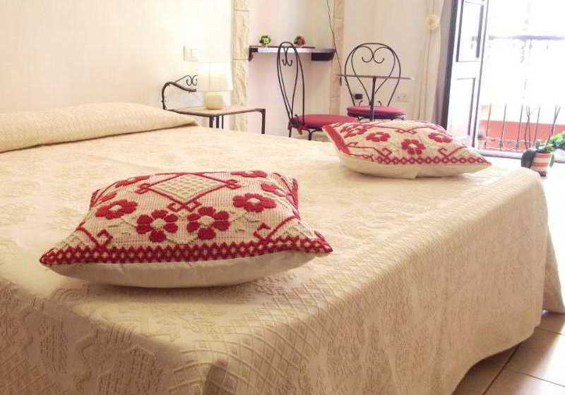 Bed and Breakfast Affittacamere Castello   | Cagliari | Sardegna | Italia 12