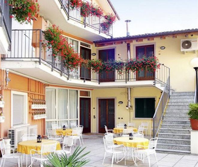 Hotel Residence Dei Fiori  | Baveno | Verbano-Cusio-Ossola | Italia 10