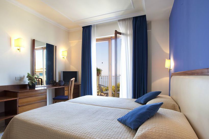 Hotel Tirrenia  | Sorrento | Napoli | Italia 11
