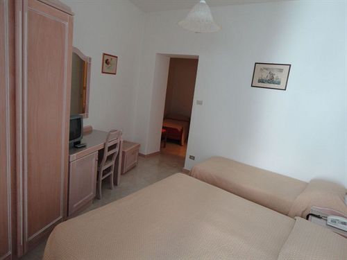 Hotel Candia  | Casamicciola Terme-Isole Ischia | Napoli | Italia 1