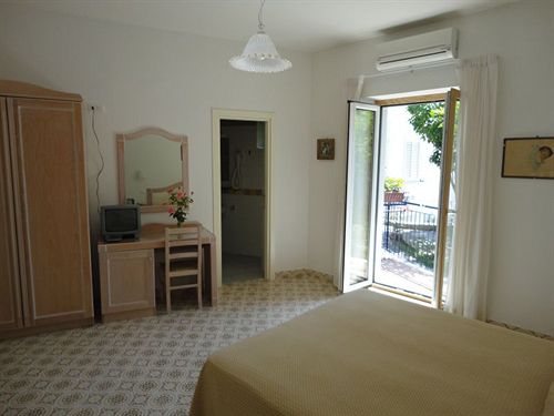 Hotel Candia  | Casamicciola Terme-Isole Ischia | Napoli | Italia 5