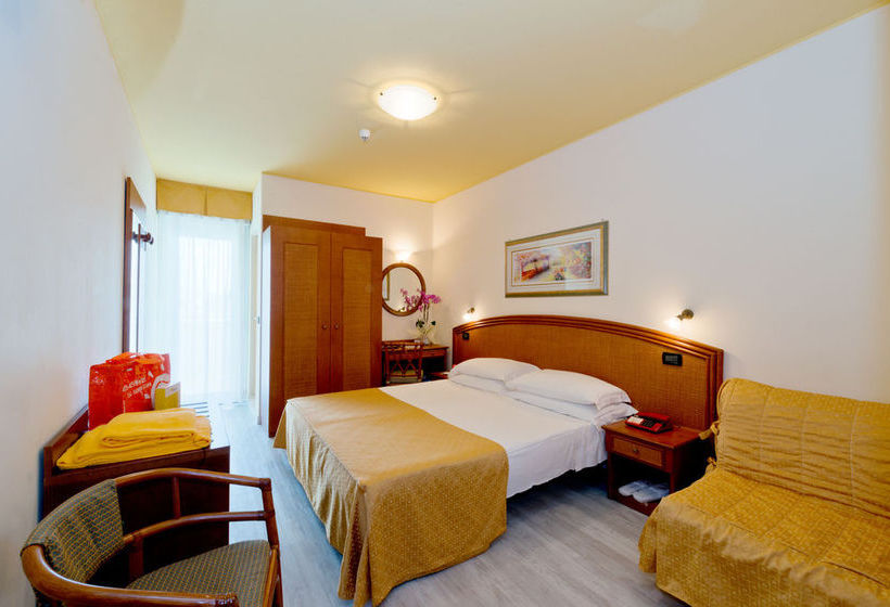 Hotel Ambassador  | Bibione | Venezia | Italia 1