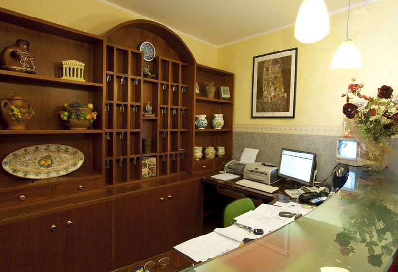 Hotel Columbia  | Palermo | Palermo | Italia 9