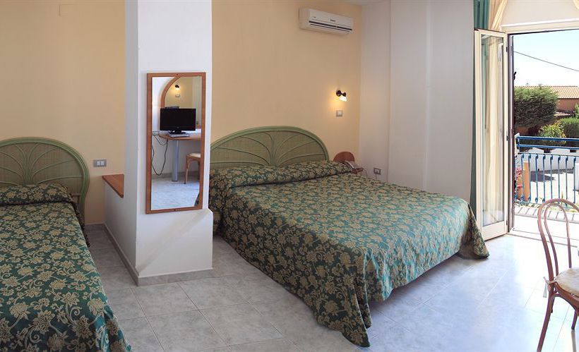 Hotel Grotticelle  | Ricadi | Vibo Valentia | Italia 13
