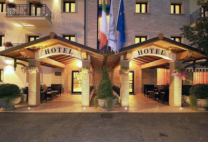 Hotel Fashion  | Valmontone | Roma | Italia 1