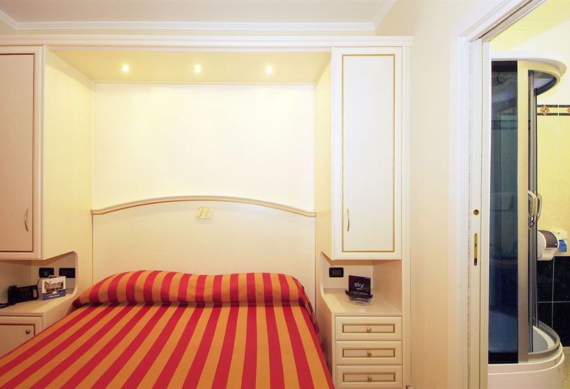 Hotel Fashion  | Valmontone | Roma | Italia 10