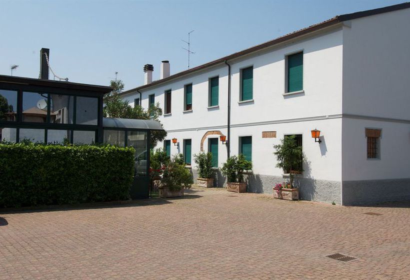 Hotel Il Granaio  | Porto Mantovano | Mantova | Italia 10