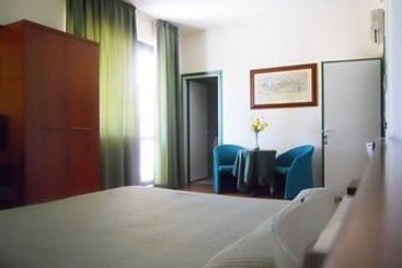 Hotel Traghetto  | Civitavecchia | Roma | Italia 11