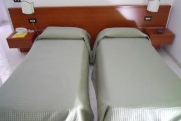 Hotel Traghetto  | Civitavecchia | Roma | Italia 3