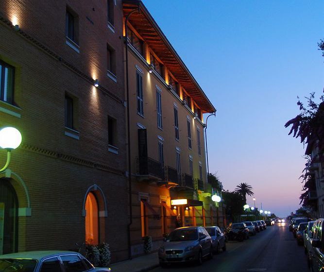 Hotel Regina  | Forte dei Marmi | Lucca | Italia 6