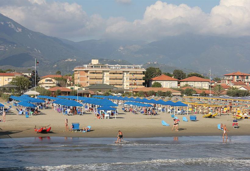 Hotel Esplanade Marina di Pietrasanta Lucca