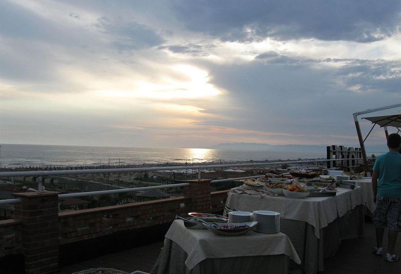 Hotel Esplanade  | Marina di Pietrasanta | Lucca | Italia 4