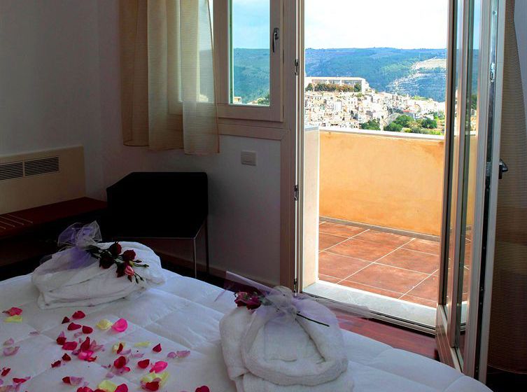 Hotel La Dimora Di Piazza Carmine  | Ragusa | Ragusa | Italia 13