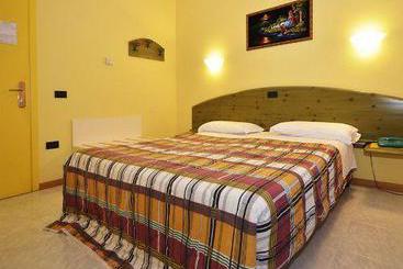 Hotel Salus  | Medesano | Parma | Italia 5